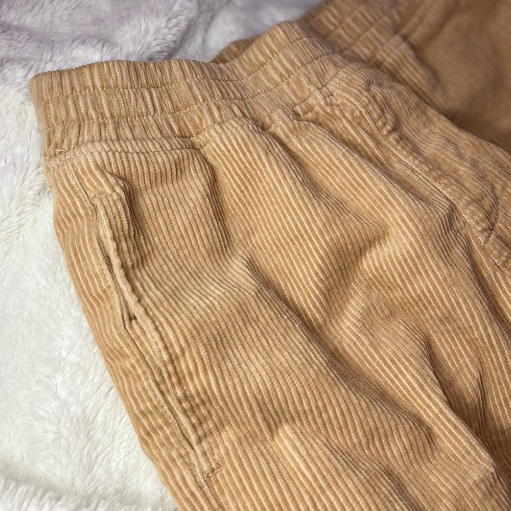 Tanned pants